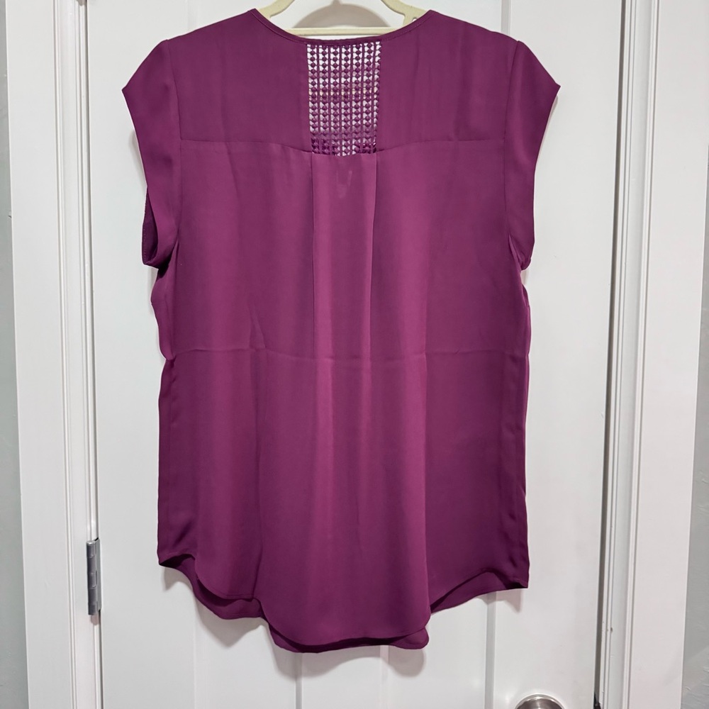 Daniel Rainn Plum Sleeveless Blouse size M - NWT - Picture 4 of 8